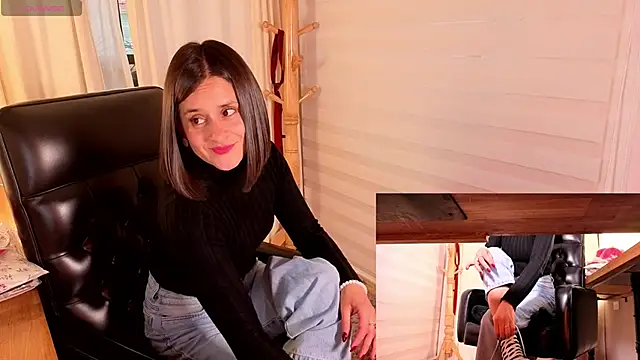 Alice milf  online show from 11-10-25, 11:04