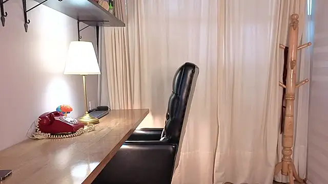 Alice milf  online show from 11-13-25, 11:14