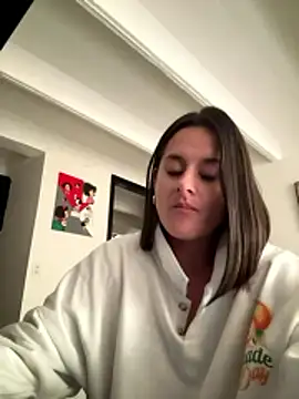 Alice milf  online show from 01-15-26, 04:32