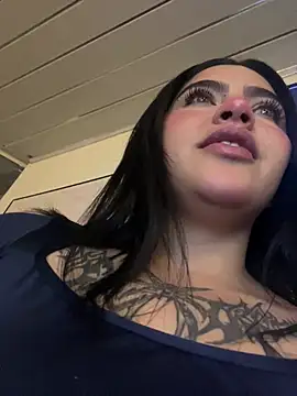  luna torres online show from 02-05-26, 04:52