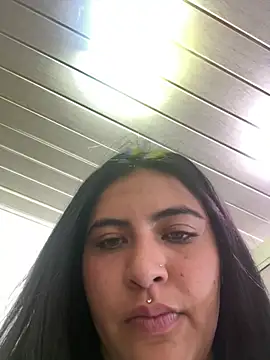  luna torres online show from 02-04-26, 04:29