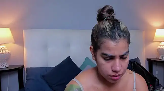 Snapshot of SaraaJhonsonn chatting on 02-27-25, 02:54 SaraaJhonsonn online show from 02-27-25, 02:54