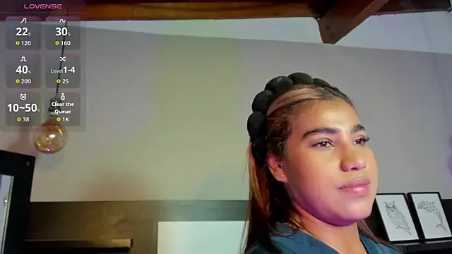 SaraaJhonsonn online show from 02-08-26, 01:53