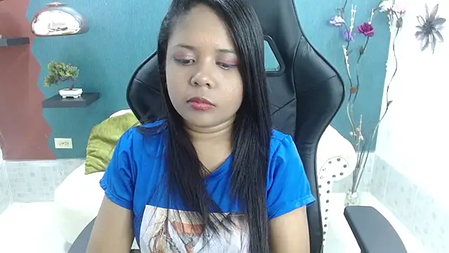 Melikasweetz online show from 02-27-25, 05:26