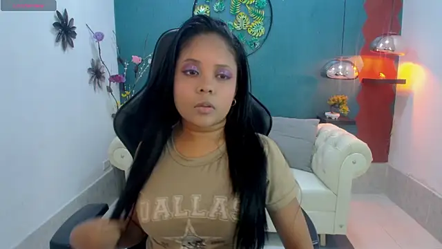 Melikasweetz online show from 03-13-26, 05:07