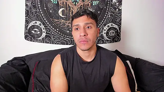 Snapshot of JayMarcos_ chatting on 10-17-25, 04:49 JayMarcos online show from 10-17-25, 04:49