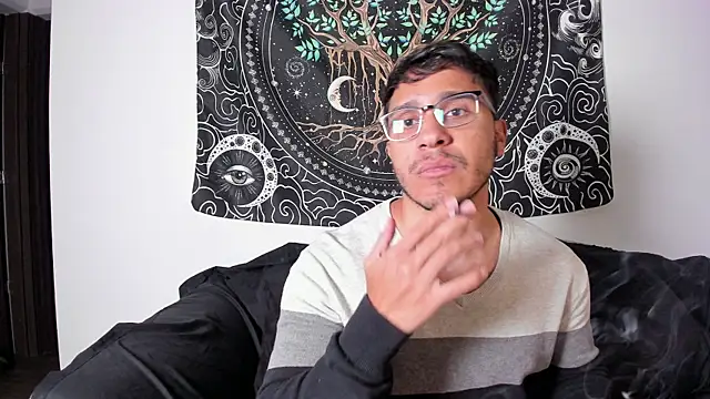 JayMarcos  online show from 10-26-25, 04:35