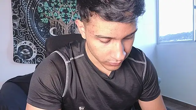 Snapshot of JayMarcos_ chatting on 10-08-25, 10:10 JayMarcos online show from 10-08-25, 10:10