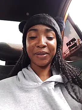 AbbyTomson online show from 11-04-25, 04:00