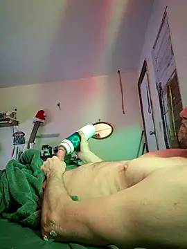 BigDDave6979 online show from 02-10-26, 04:22