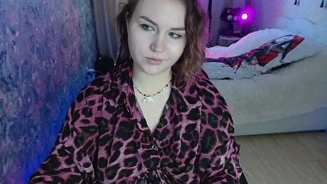 Snapshot of Jenny_Fox chatting on 06-18-26, 04:44 Jenny Fox online show from 06-18-26, 04:44