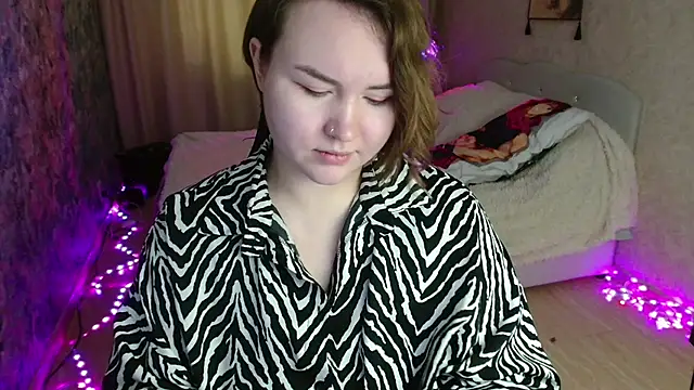 Jenny Fox online show from 03-19-26, 03:50