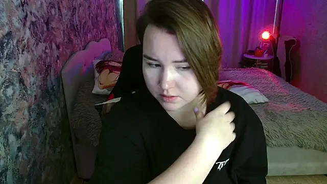 Snapshot of Jenny_Fox chatting on 02-08-26, 07:17 Jenny Fox online show from 02-08-26, 07:17