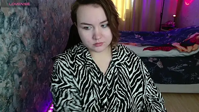 Snapshot of Jenny_Fox chatting on 03-01-26, 04:45 Jenny Fox online show from 03-01-26, 04:45