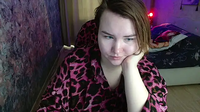 Snapshot of Jenny_Fox chatting on 02-20-26, 05:04 Jenny Fox online show from 02-20-26, 05:04