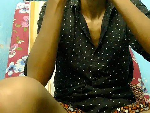 Snapshot of Alex_Suman25 chatting on 05-25-26, 03:55 Alex Suman25 online show from 05-25-26, 03:55