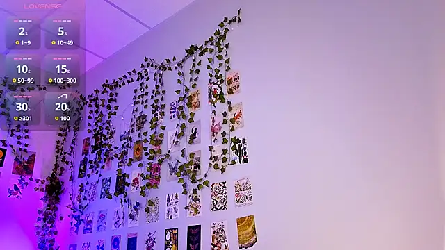 MiaBecky online show from 04-12-26, 05:33