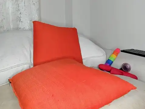 Mamii water online show from 10-30-25, 06:23