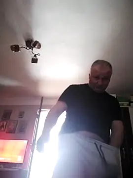 Snapshot of Grasul78 chatting on 05-03-26, 10:20 Grasul78 online show from 05-03-26, 10:20