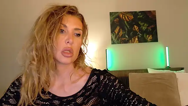 joycesilver online show from 10-01-25, 11:14