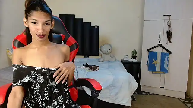Silkylicious online show from 04-25-26, 09:56