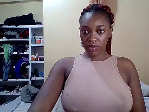 Zara Twilight online show from 12-04-25, 10:58