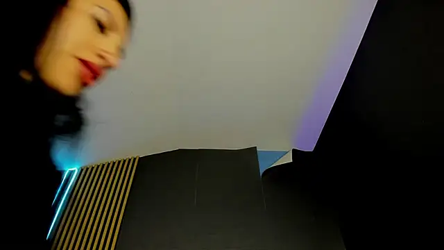 Snapshot of Nicolette_ks_ chatting on 04-23-26, 05:25 Nicolette ks online show from 04-23-26, 05:25