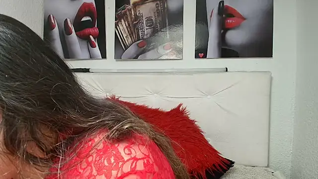 LinaBrowm online show from 06-11-26, 04:15