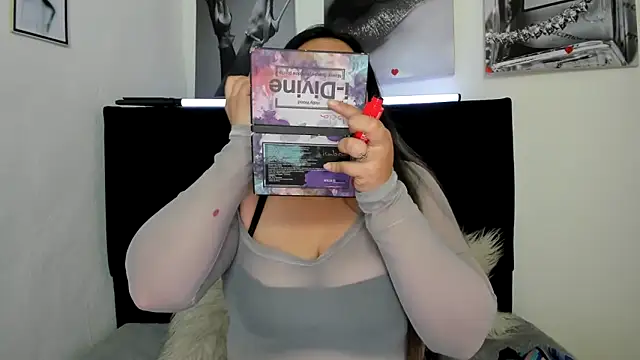 LinaBrowm online show from 03-30-26, 07:37