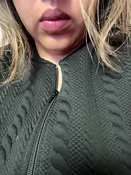 LinaBrowm online show from 01-14-26, 04:21