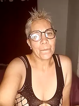 Snapshot of luz_bella chatting on 01-11-25, 02:52 luz bella online show from 01-11-25, 02:52