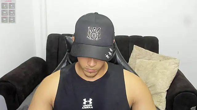 Snapshot of Iamdylan777 chatting on 07-19-26, 05:16 Iamdylan777 online show from 07-19-26, 05:16