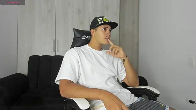 Iamdylan777 online show from 02-23-25, 01:24