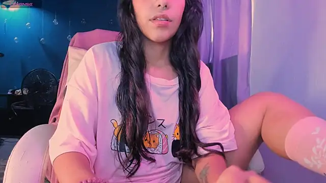 AllisonCatUwU online show from 02-10-25, 08:21