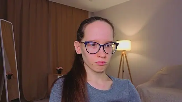 Snapshot of BettyBrowni chatting on 03-01-26, 04:07 BettyBrowni online show from 03-01-26, 04:07