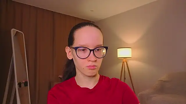 Snapshot of BettyBrowni chatting on 02-21-26, 04:09 BettyBrowni online show from 02-21-26, 04:09