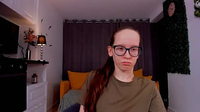 BettyBrowni online show from 03-06-25, 07:10