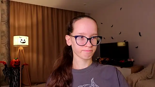 BettyBrowni online show from 11-05-25, 04:10