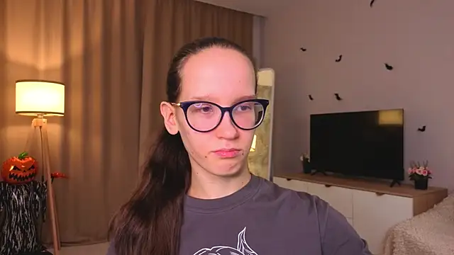 BettyBrowni online show from 11-21-25, 04:17