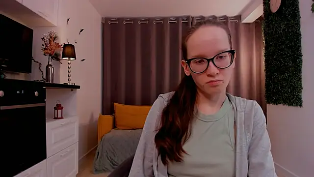 BettyBrowni online show from 03-02-25, 10:23