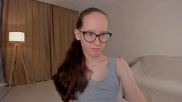 BettyBrowni online show from 10-25-25, 04:07