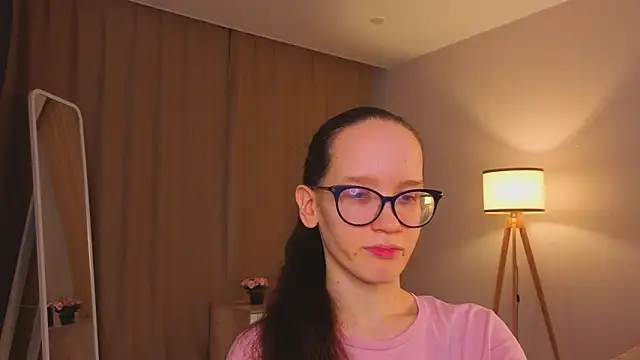 Snapshot of BettyBrowni chatting on 02-26-26, 04:07 BettyBrowni online show from 02-26-26, 04:07