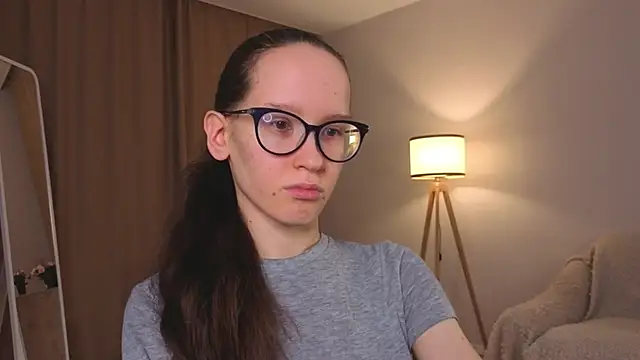 Snapshot of BettyBrowni chatting on 02-08-26, 04:05 BettyBrowni online show from 02-08-26, 04:05