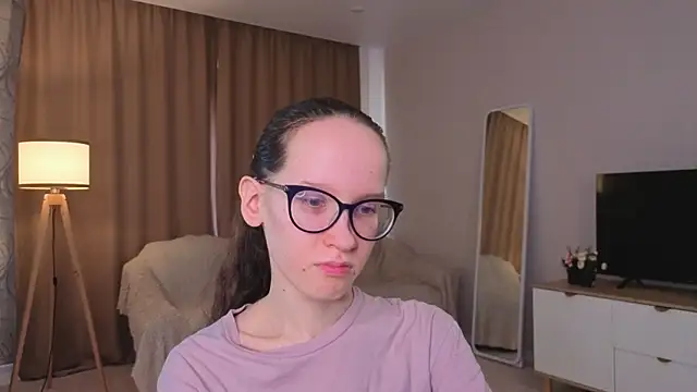 Snapshot of BettyBrowni chatting on 06-04-26, 04:11 BettyBrowni online show from 06-04-26, 04:11