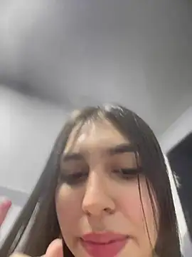 Snapshot of Paola__23 chatting on 02-26-25, 10:15 Paola 23 online show from 02-26-25, 10:15