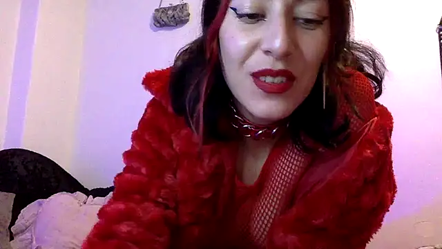 Snapshot of s4die_x chatting on 05-08-26, 04:38 s4die x online show from 05-08-26, 04:38