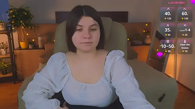 Viola  Shy online show from 04-28-26, 02:27