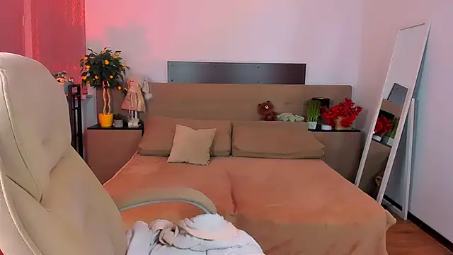 Viola  Shy online show from 03-04-26, 09:33