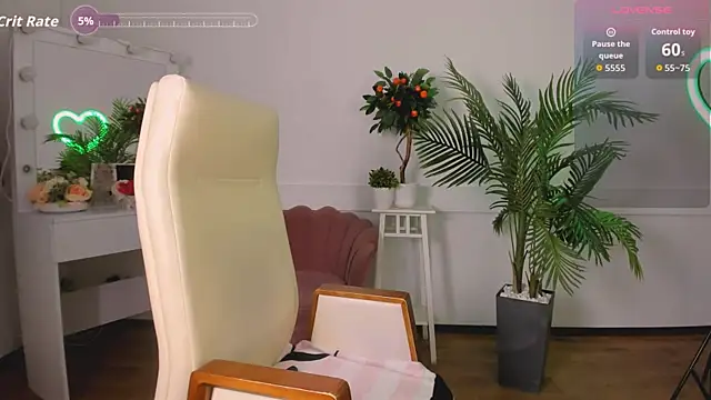 Viola  Shy online show from 10-30-25, 09:44