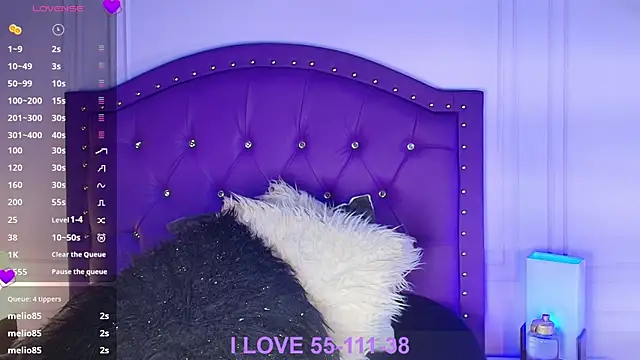Snapshot of sarah_banks1 chatting on 06-17-26, 11:09 sarah banks1 online show from 06-17-26, 11:09
